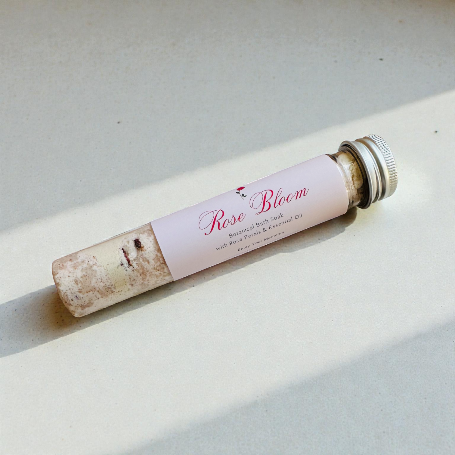 Rose Aura Collection — 3種のローズリチュアル バスソルトセット（60g テストチューブ）