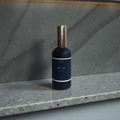 No. 67 — Suite Stay｜Room Mist（100ml）