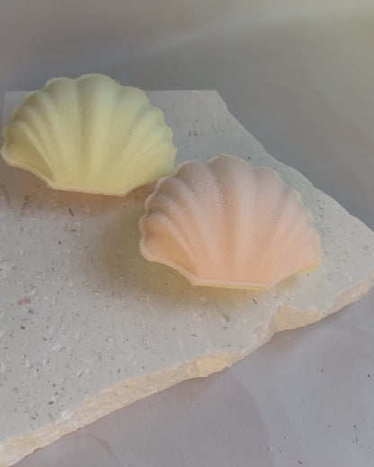 Golden Daydream Shell Bath Bomb
