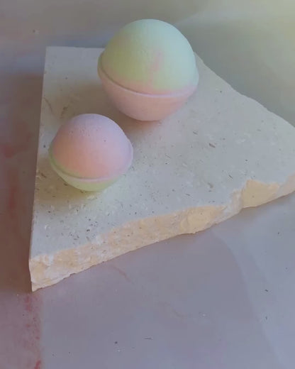 Melon Dew Bath Bomb